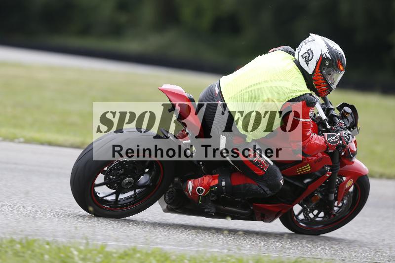 /23 07.06.2025 TZ Motorsport ADR/9